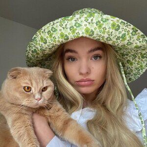 Lack of Color Holiday Bucket Hat in Green Bloom